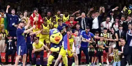 Euroleague Final Four: Olympiacos vs Fenerbahçe: 22/5/2026 – Kursy, Składy i Analiza Meczu