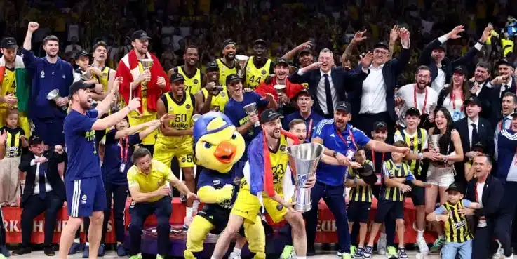 Euroleague Final Four: Olympiacos vs Fenerbahçe: 22/5/2026 – Kursy, Składy i Analiza Meczu